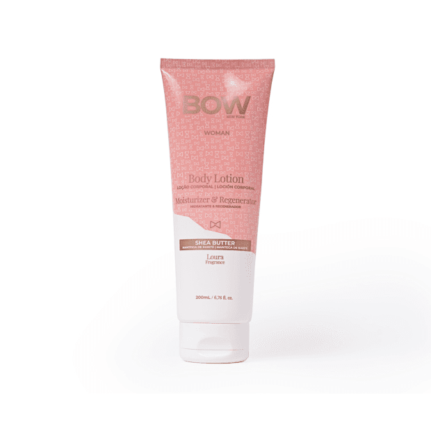 Bow New York Woman Loura