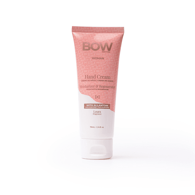 Bow New York Woman Loura
